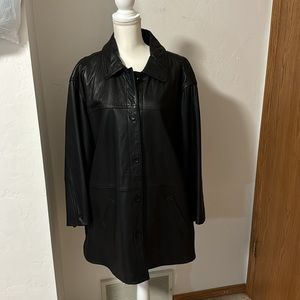 Leather Elements black leather shacket w/ pockets 3X
